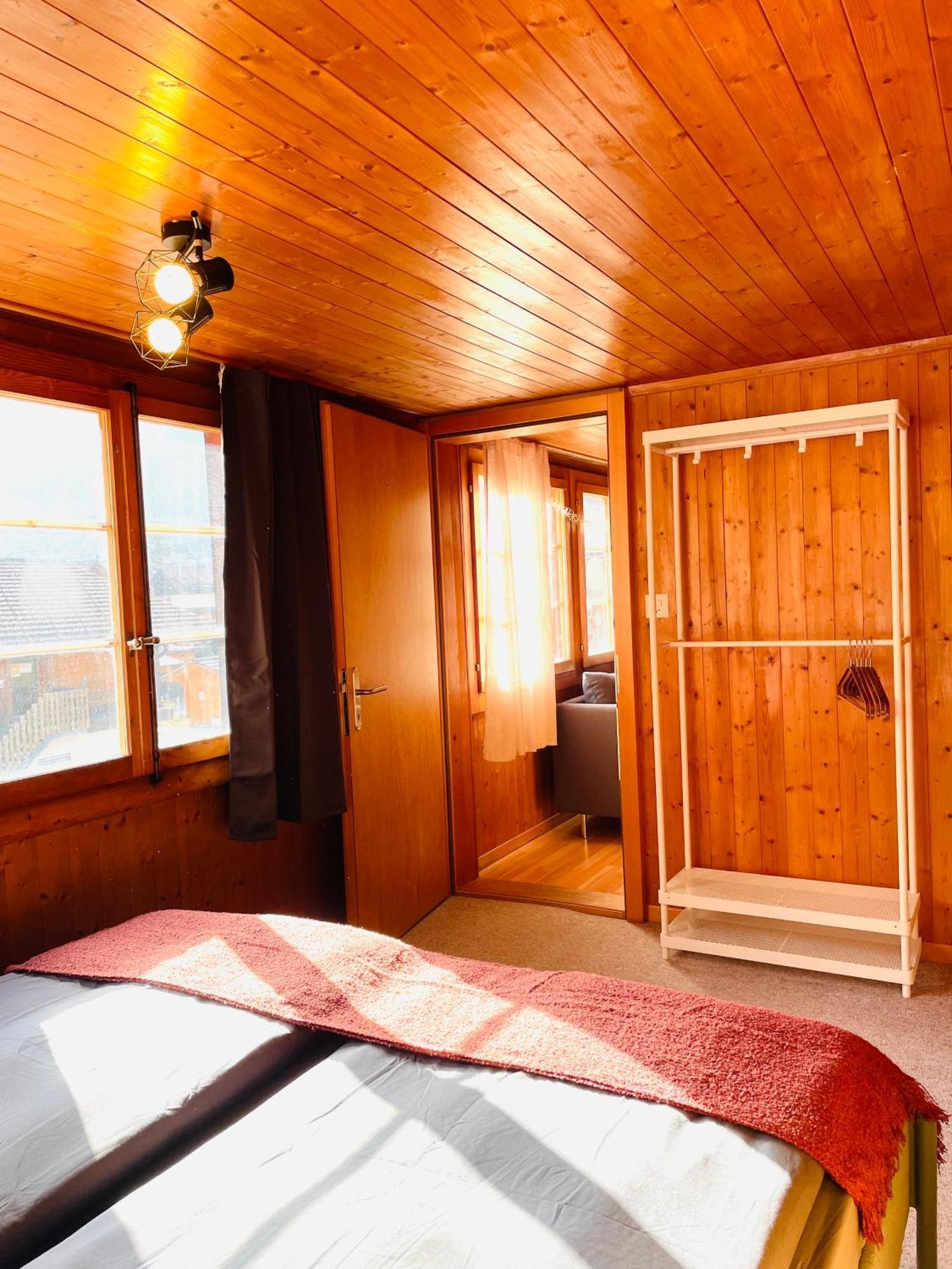 Charming, Well-Equipped Alpine Apartment Kandersteg Buitenkant foto