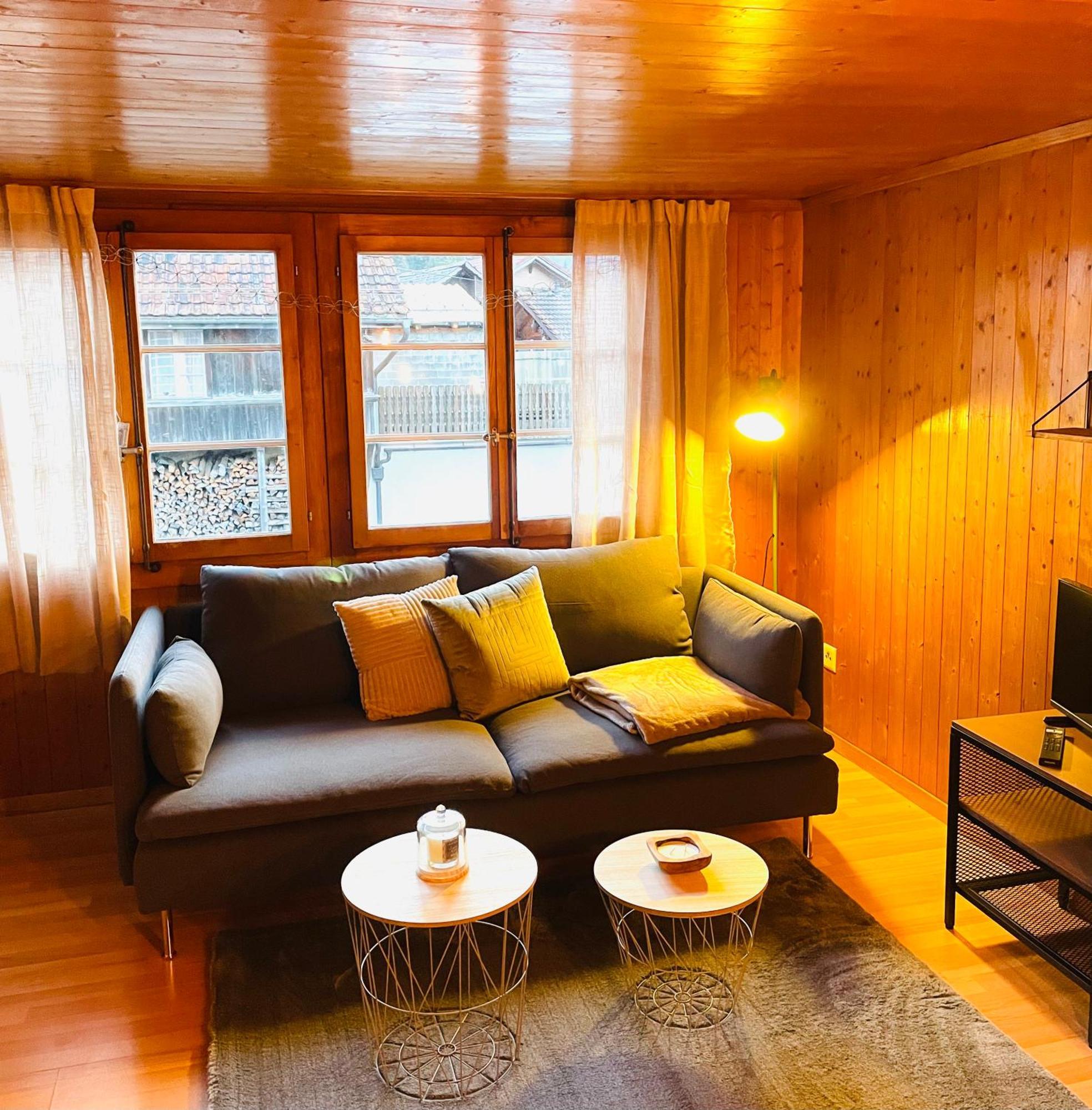 Charming, Well-Equipped Alpine Apartment Kandersteg Buitenkant foto